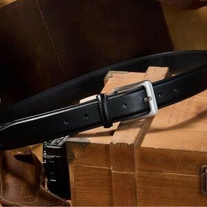 VATAN Men's Black Leather Belt NWT 32 Waist